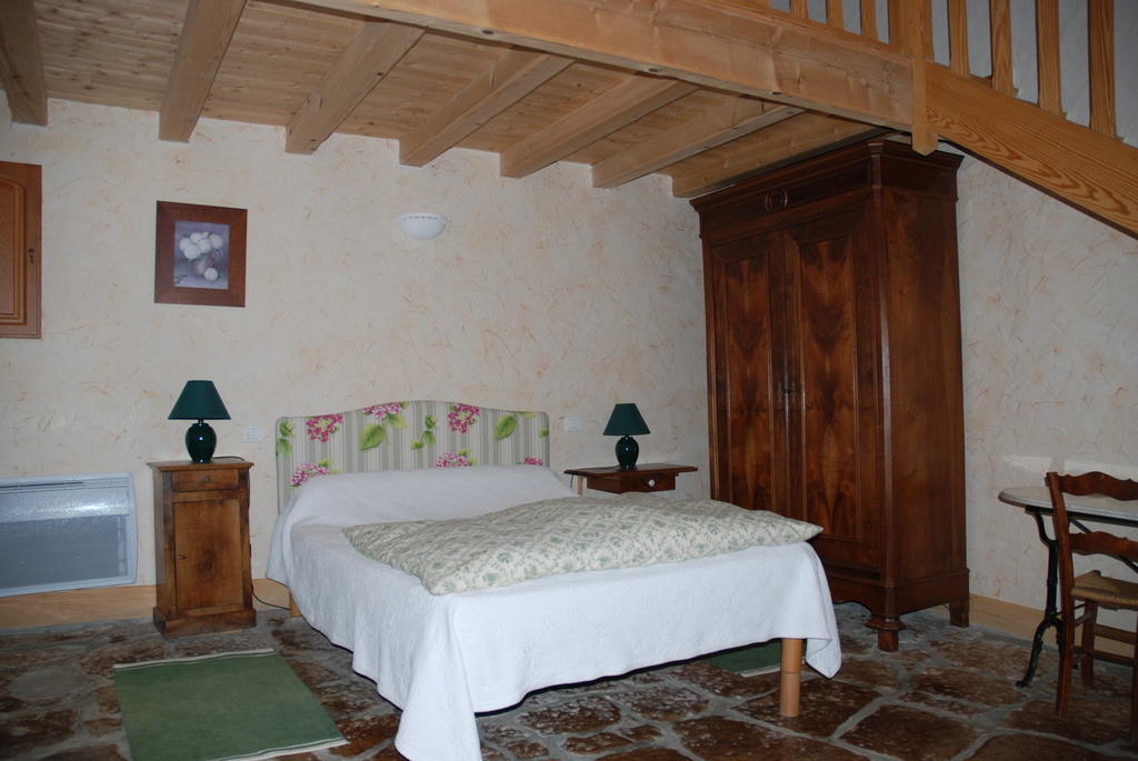 Couette Et Potager D'Antan Mellé Quarto foto